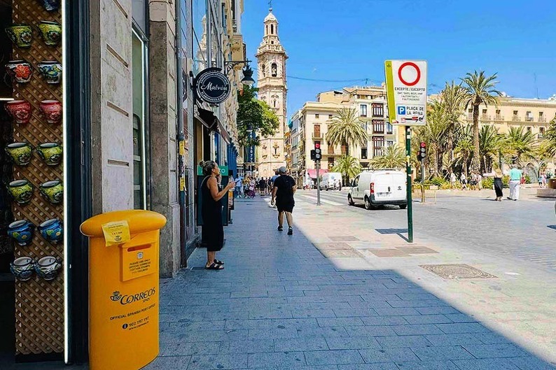 バレンシア旧市街のポスト