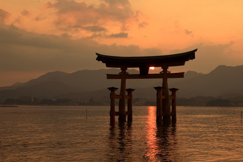 広島県・厳島神社